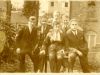 De jonge Helman (midden), in 1922 net gearriveerd in Nederland